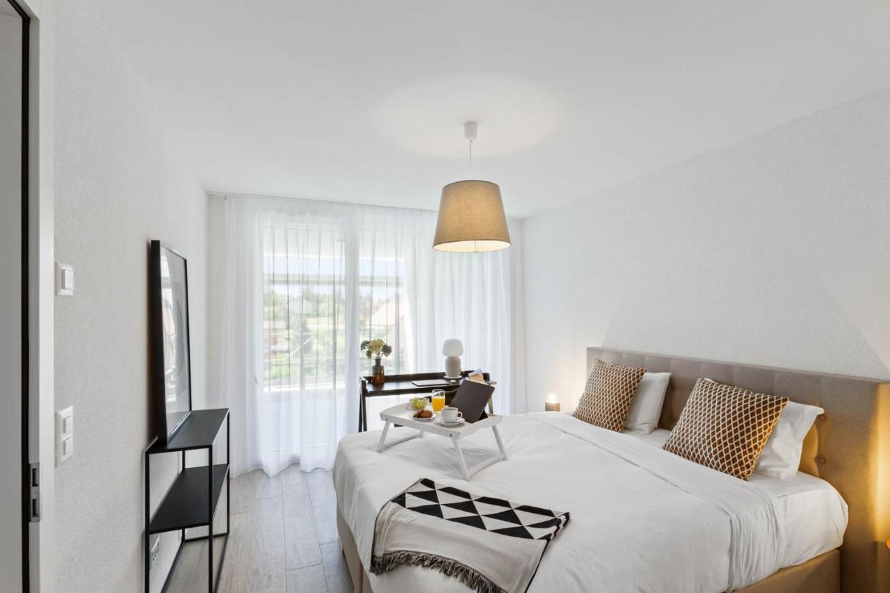 Olympia Homes Beautifully Furnished Flats Epalinges Esterno foto